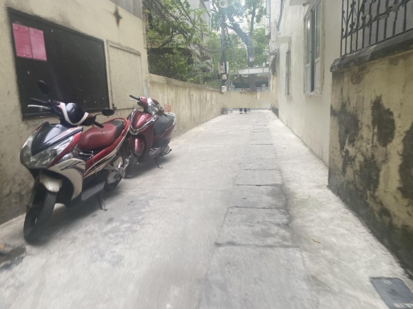 Bán nhà 6 tầng có thang máy tại Lý Nam Đế, Hàng Mã, Hoàn Kiếm, Hà Nội